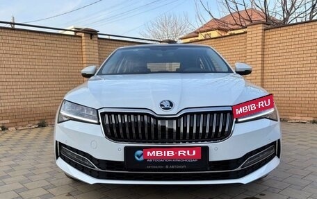 Skoda Superb III рестайлинг, 2025 год, 2 650 000 рублей, 2 фотография