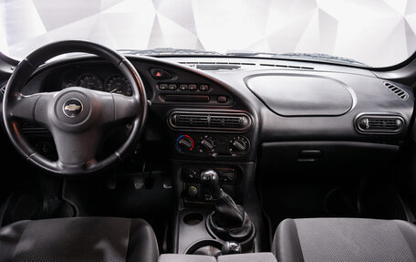 Chevrolet Niva I рестайлинг, 2015 год, 654 000 рублей, 11 фотография