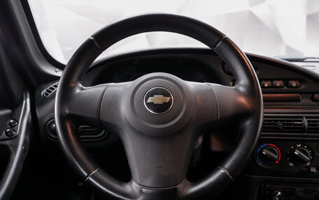 Chevrolet Niva I рестайлинг, 2015 год, 654 000 рублей, 13 фотография