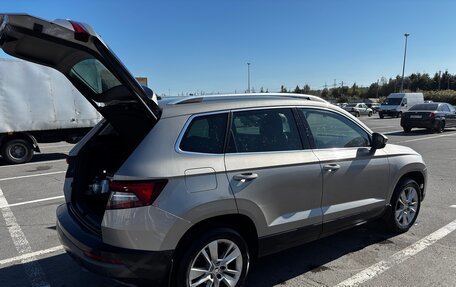 Skoda Karoq I, 2020 год, 1 900 000 рублей, 6 фотография