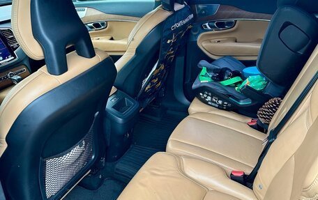 Volvo XC90 II рестайлинг, 2017 год, 2 900 000 рублей, 16 фотография