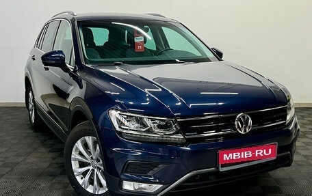 Volkswagen Tiguan II, 2017 год, 2 433 000 рублей, 3 фотография