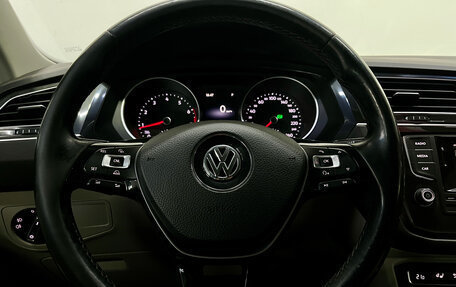 Volkswagen Tiguan II, 2017 год, 2 433 000 рублей, 16 фотография