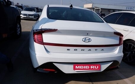 Hyundai Sonata VIII, 2023 год, 2 650 000 рублей, 4 фотография