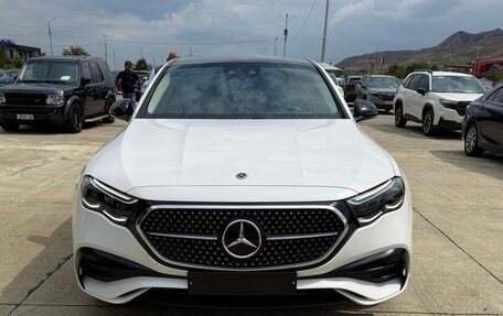 Mercedes-Benz E-Класс, 2024 год, 5 500 000 рублей, 2 фотография