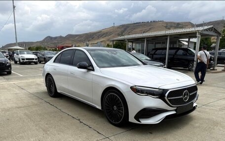 Mercedes-Benz E-Класс, 2024 год, 5 500 000 рублей, 4 фотография