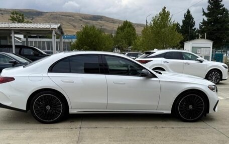 Mercedes-Benz E-Класс, 2024 год, 5 500 000 рублей, 8 фотография