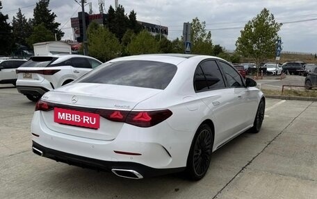 Mercedes-Benz E-Класс, 2024 год, 5 500 000 рублей, 7 фотография