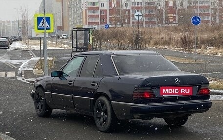 Mercedes-Benz W124, 1991 год, 240 000 рублей, 6 фотография