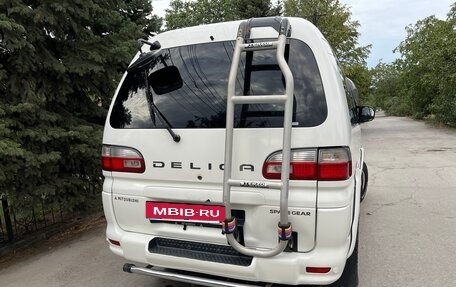 Mitsubishi Delica IV, 2000 год, 1 750 000 рублей, 6 фотография