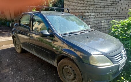 Renault Logan I, 2013 год, 200 000 рублей, 2 фотография