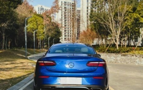 Mercedes-Benz E-Класс, 2022 год, 4 985 000 рублей, 5 фотография