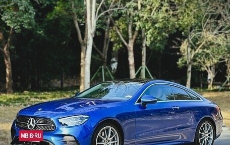 Mercedes-Benz E-Класс, 2022 год, 4 985 000 рублей, 4 фотография