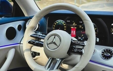 Mercedes-Benz E-Класс, 2022 год, 4 985 000 рублей, 11 фотография