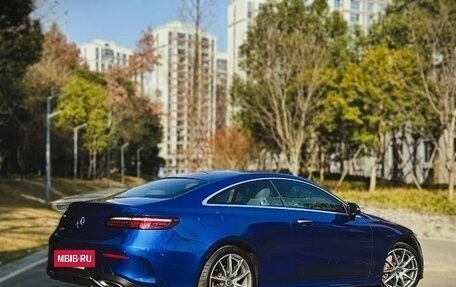 Mercedes-Benz E-Класс, 2022 год, 4 985 000 рублей, 3 фотография