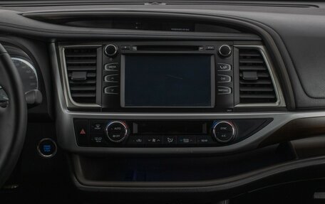 Toyota Highlander III, 2014 год, 2 890 000 рублей, 15 фотография