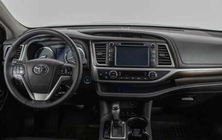 Toyota Highlander III, 2014 год, 2 890 000 рублей, 14 фотография