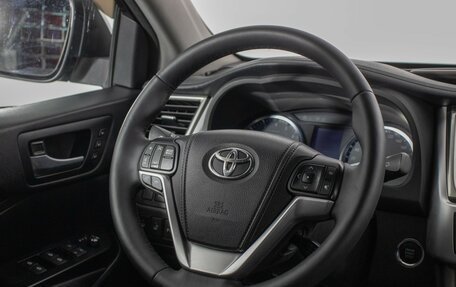 Toyota Highlander III, 2014 год, 2 890 000 рублей, 16 фотография