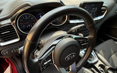 KIA cee'd III, 2019 год, 1 900 000 рублей, 13 фотография