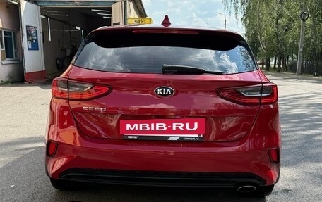 KIA cee'd III, 2019 год, 1 900 000 рублей, 2 фотография