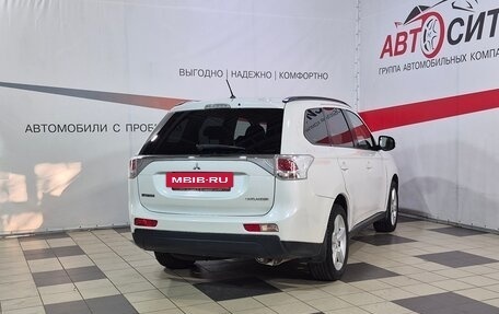 Mitsubishi Outlander III рестайлинг 3, 2012 год, 1 320 000 рублей, 7 фотография