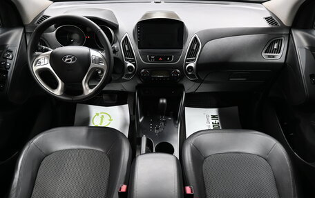 Hyundai ix35 I рестайлинг, 2013 год, 1 275 000 рублей, 10 фотография