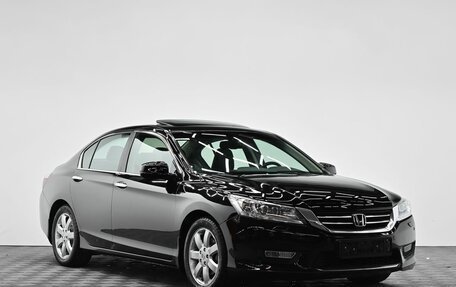 Honda Accord IX рестайлинг, 2013 год, 1 295 000 рублей, 2 фотография