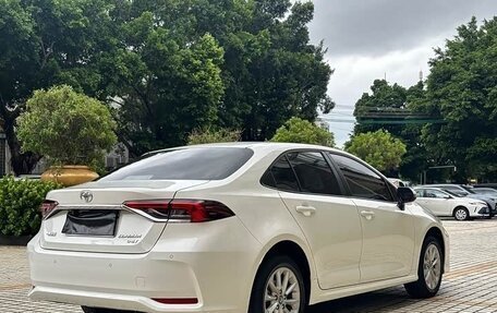 Toyota Corolla, 2022 год, 1 460 000 рублей, 5 фотография
