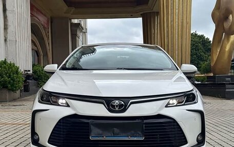 Toyota Corolla, 2022 год, 1 460 000 рублей, 2 фотография