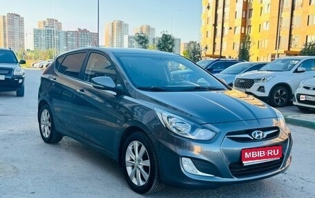 Hyundai Solaris II рестайлинг, 2012 год, 899 000 рублей, 1 фотография