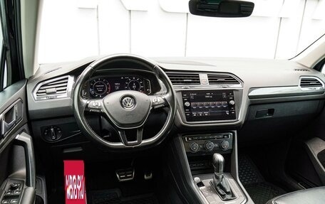 Volkswagen Tiguan II, 2019 год, 2 950 000 рублей, 6 фотография