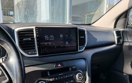 KIA Sportage IV рестайлинг, 2018 год, 2 097 000 рублей, 13 фотография