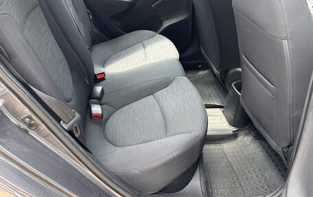 Hyundai Solaris II рестайлинг, 2015 год, 897 000 рублей, 10 фотография