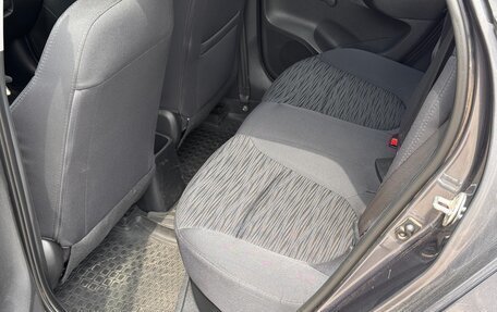 Hyundai Solaris II рестайлинг, 2015 год, 897 000 рублей, 9 фотография