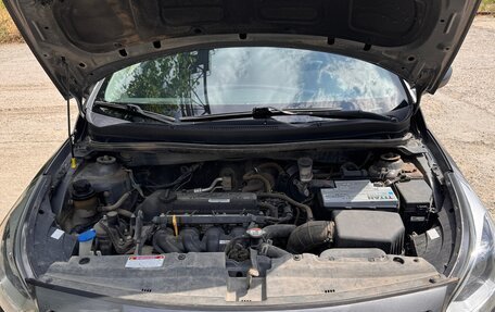 Hyundai Solaris II рестайлинг, 2015 год, 897 000 рублей, 13 фотография