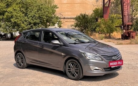 Hyundai Solaris II рестайлинг, 2015 год, 897 000 рублей, 4 фотография