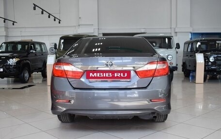 Toyota Camry, 2014 год, 1 390 000 рублей, 6 фотография