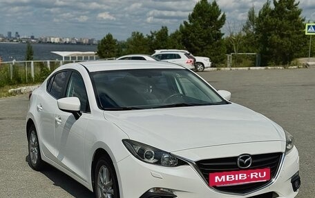 Mazda 3, 2014 год, 1 300 000 рублей, 2 фотография