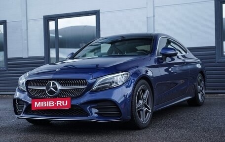 Mercedes-Benz C-Класс, 2019 год, 3 950 000 рублей, 6 фотография