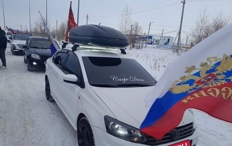 Volkswagen Polo VI (EU Market), 2019 год, 810 000 рублей, 2 фотография