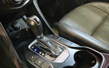 Hyundai Santa Fe III рестайлинг, 2015 год, 1 699 000 рублей, 15 фотография