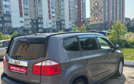 Chevrolet Orlando I, 2012 год, 950 000 рублей, 2 фотография