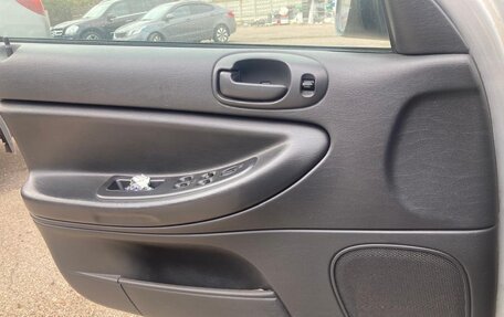 Dodge Stratus II, 2003 год, 225 000 рублей, 25 фотография