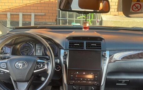 Toyota Camry, 2016 год, 2 200 000 рублей, 17 фотография