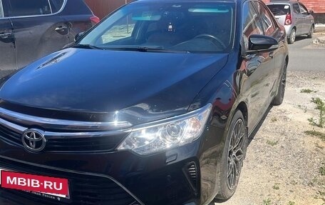 Toyota Camry, 2016 год, 2 200 000 рублей, 5 фотография