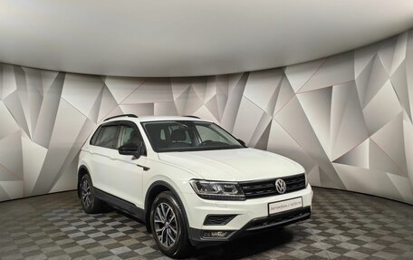 Volkswagen Tiguan II, 2019 год, 2 743 000 рублей, 3 фотография
