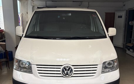 Volkswagen Transporter T5 рестайлинг, 2006 год, 1 700 000 рублей, 13 фотография