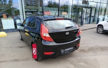 Hyundai Solaris II рестайлинг, 2015 год, 785 000 рублей, 8 фотография