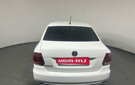 Volkswagen Polo VI (EU Market), 2015 год, 950 000 рублей, 4 фотография