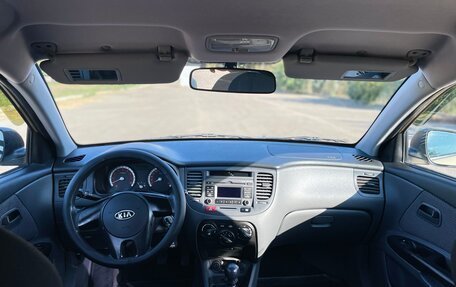 KIA Rio II, 2010 год, 580 000 рублей, 5 фотография